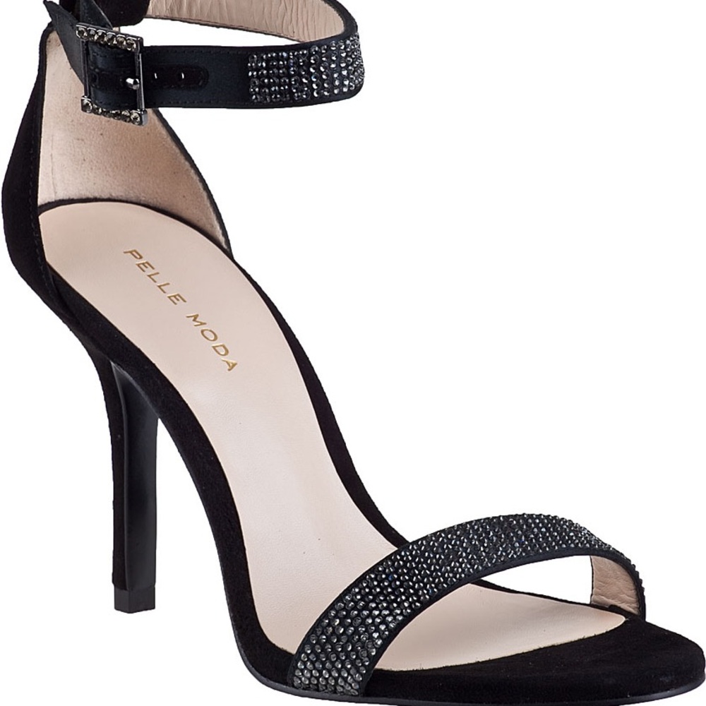 PELLE MODA 6.5 

KACEY EVENING SANDAL BLACK SUEDE